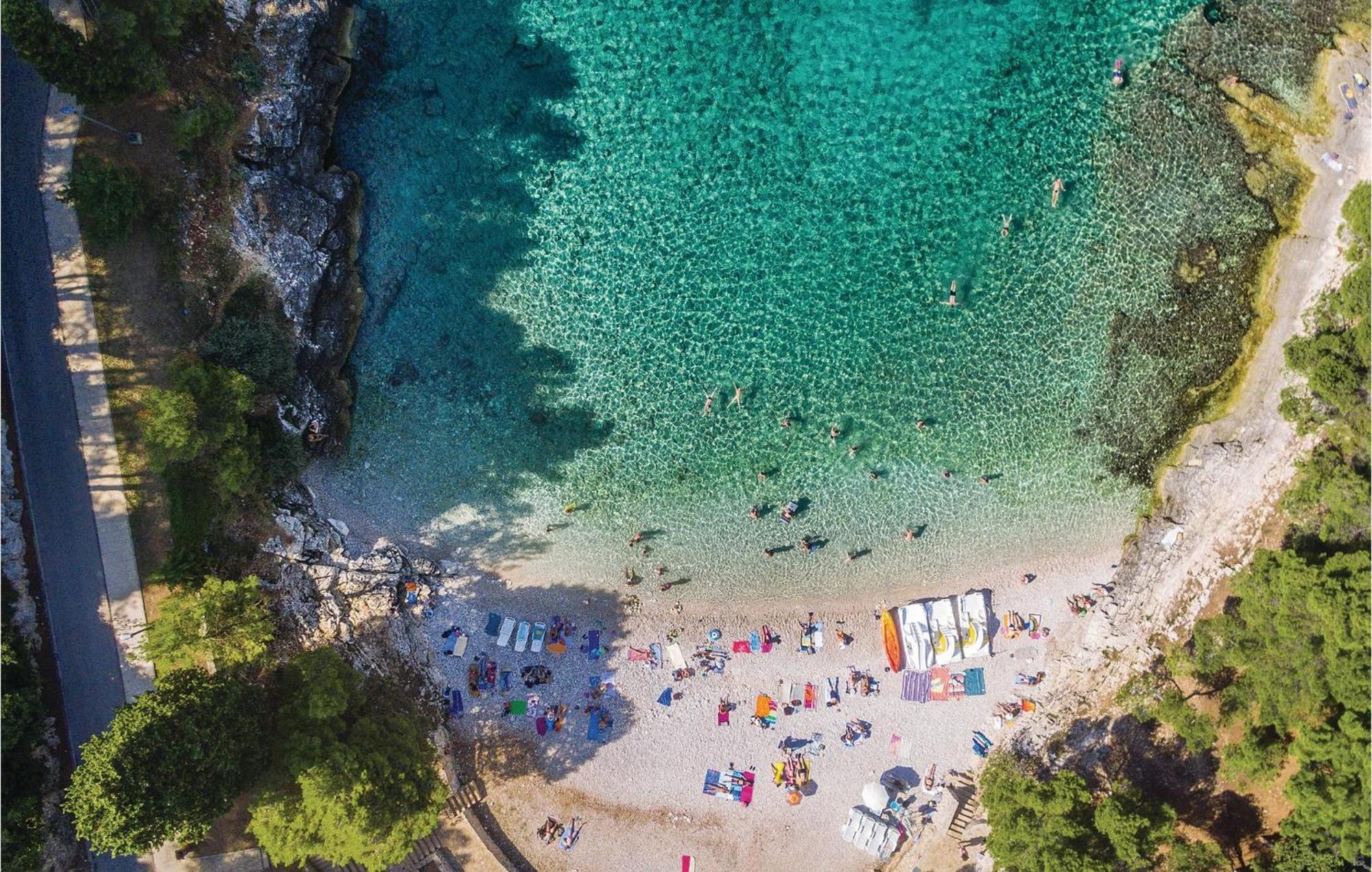 Awesome Studio In Pula With Wifi Exteriör bild